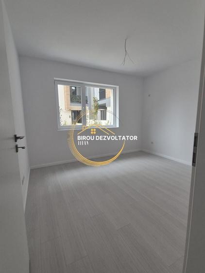 Apartament cu 2 camere decomandat în Theodor Pallady