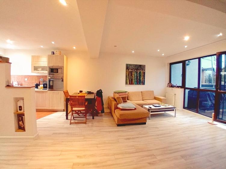 Duplex cu 4 camere cu Canalizare în Ghimbav