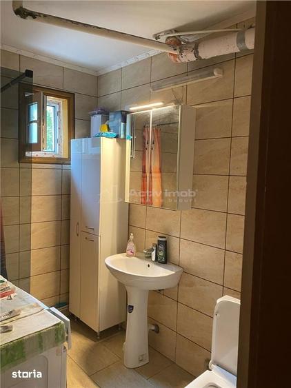 Casă cu 6 camere cu Teren 357 Mp în Brestei