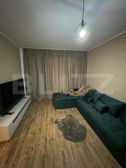 Apartament cu 3 camere decomandat, mobilat în Nord-Vest