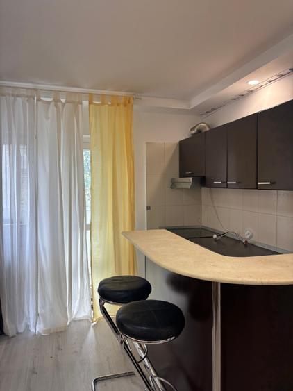 Apartament cu 2 camere decomandat în Nerva Traian