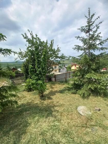 Casă cu 2 camere cu Teren 591 Mp în Câmpenești
