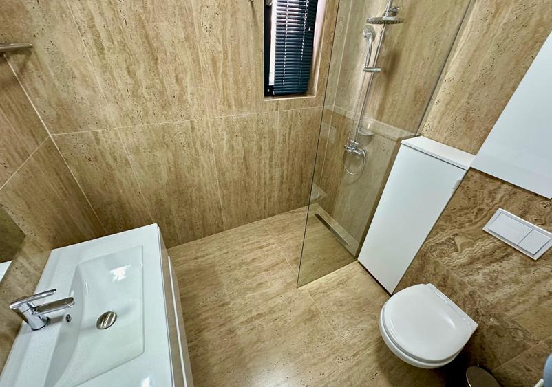 Apartament cu 3 camere semidecomandat, mobilat în Herăstrău
