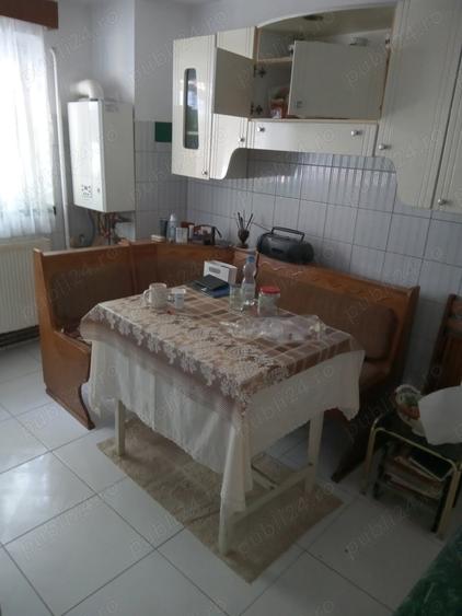 Casă cu 2 camere în Central