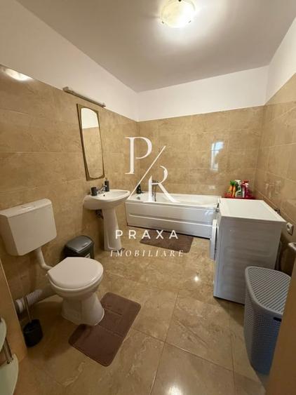Apartament cu 2 camere semidecomandat, mobilat în Florești