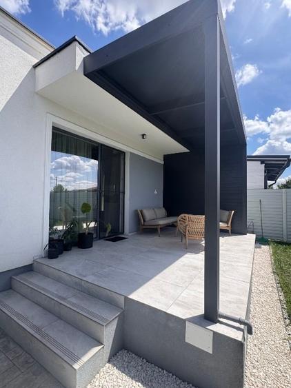Duplex cu 4 camere cu Canalizare în Dumbrăvița