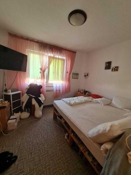 Apartament cu 3 camere semidecomandat, mobilat în Astra — fotografia 3
