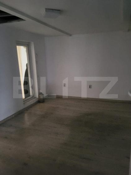 Spațiu comercial, de 460 mp, în Sud-Est