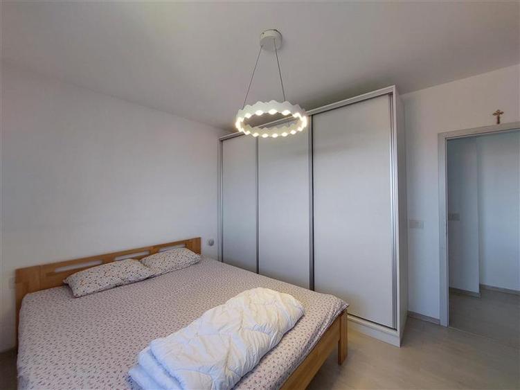 Apartament cu 2 camere decomandat, mobilat în Grădiște