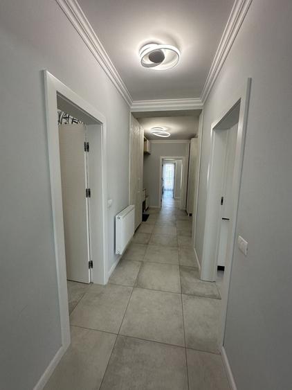 Apartament cu 3 camere decomandat în Braytim