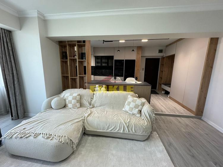 De vânzare – Apartament 4 camere, 102 mp, zona Bazar - 11