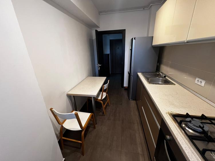 Apartament cu 2 camere decomandat în Grozăvești