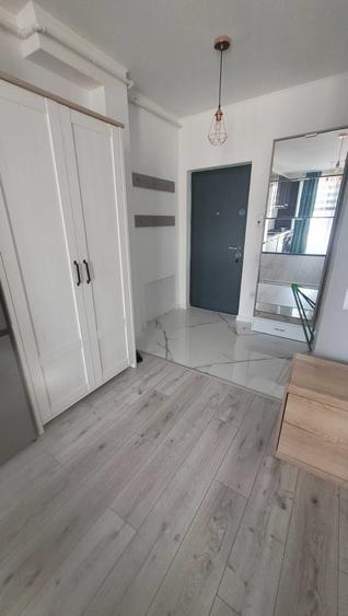 Pers fizica inchiriez apartament 2 camere Floresti parcare subterana inclusa. Pret 1800 RON - 1