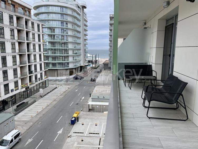 Apartament cu 2 camere semidecomandat, mobilat în Nord