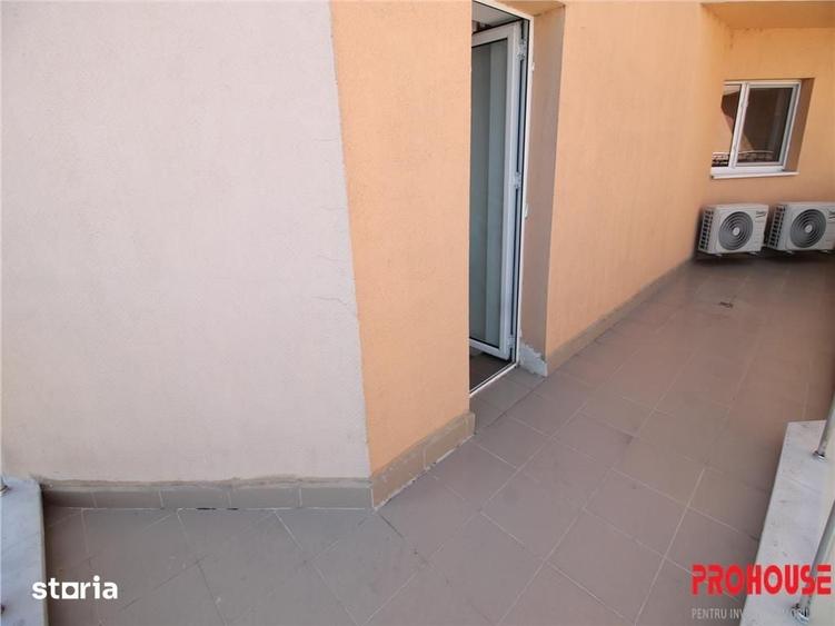 Apartament cu 3 camere decomandat în Mioriței