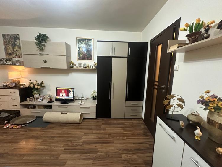 Garsonieră semidecomandată în Iancului