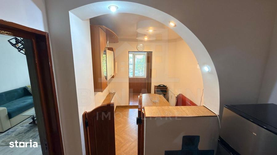 Apartament cu 3 camere decomandat în Lăpuș Argeș