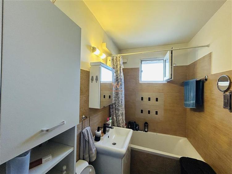 Apartament cu 2 camere semidecomandat în Terezian