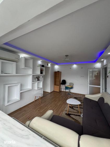 Apartament cu 2 camere în Podu Roș