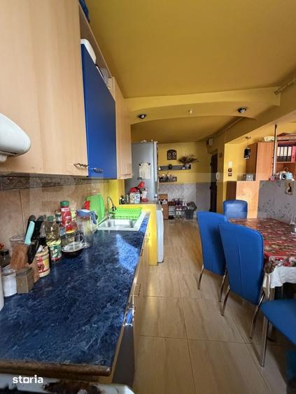 Apartament central, 3 camere, zona Plopilor - 1