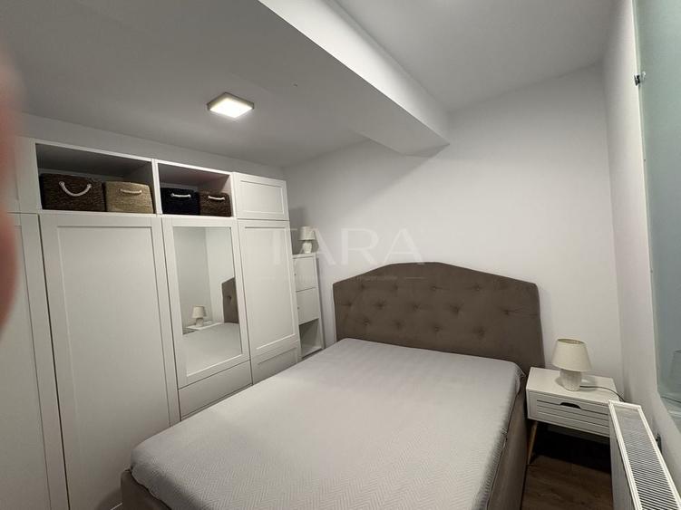 Apartament cu 3 camere semidecomandat, mobilat în Florești