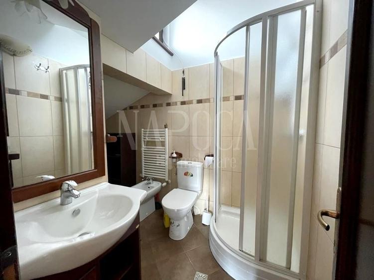 Casă individuală cu 5 camere cu Canalizare în Zorilor