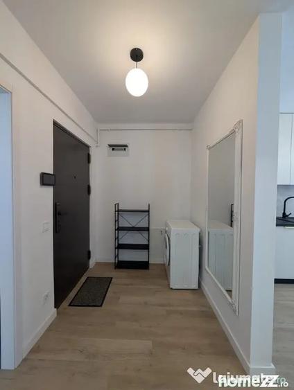 Apartament cu 2 camere semidecomandat în Florești