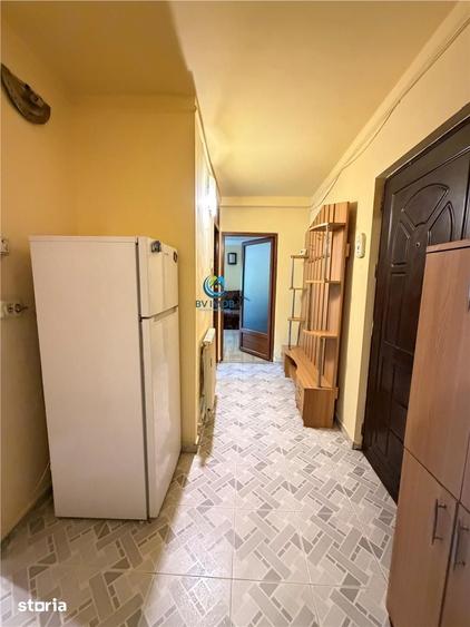 Apartament cu 2 camere decomandat în Valea Cetății