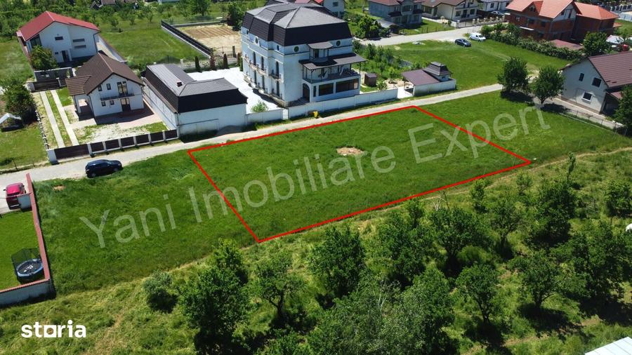 Teren de 800 mp, în Central