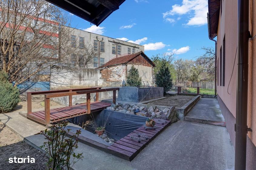 Casă cu 8 camere cu Teren 777 Mp în Ultracentral