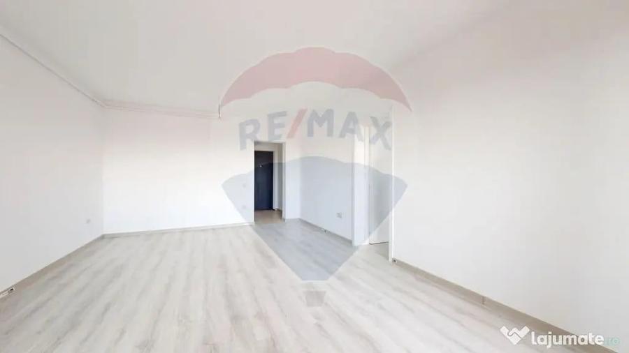 Apartament cu 2 camere decomandat în Sânpetru