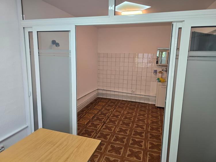 Apartament cu 2 camere decomandat în Exterior Vest