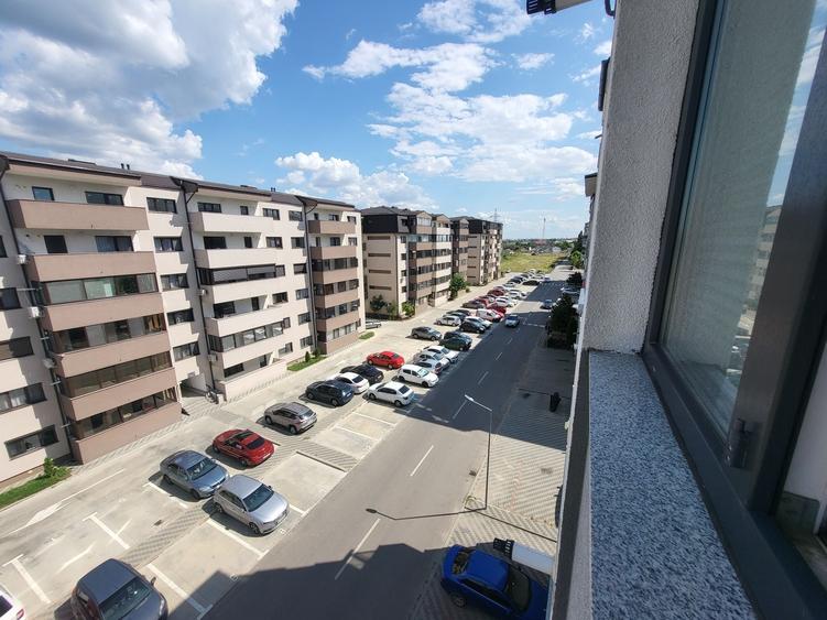 Apartament cu 2 camere semidecomandat în Central
