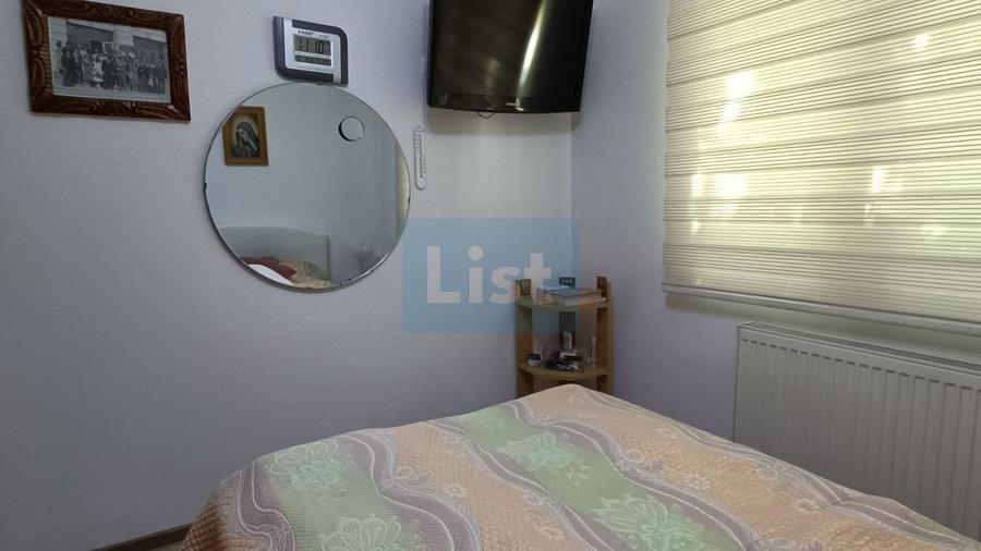 Apartament cu 4 camere decomandat, mobilat în Central
