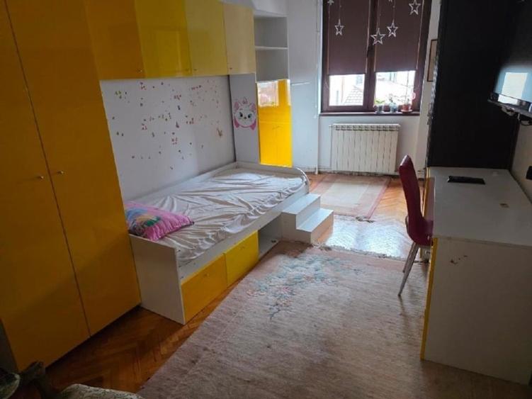 Apartament cu 2 camere decomandat, mobilat în Dorobanți