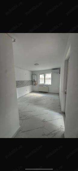 Inchiriez spatiu comercial pe str Tineretului - 1