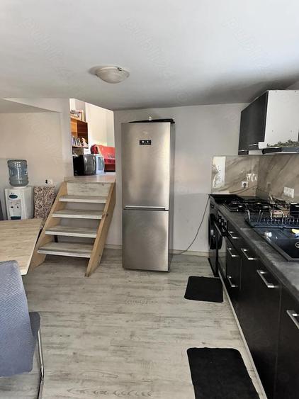 Apartament cu 3 camere decomandat în Iosia