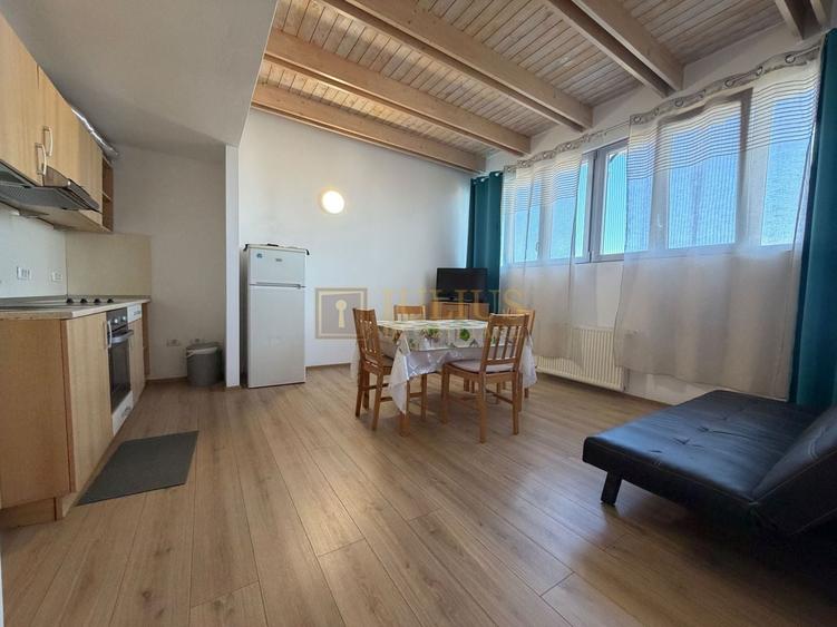 Garsonieră decomandată în Complex Studențesc