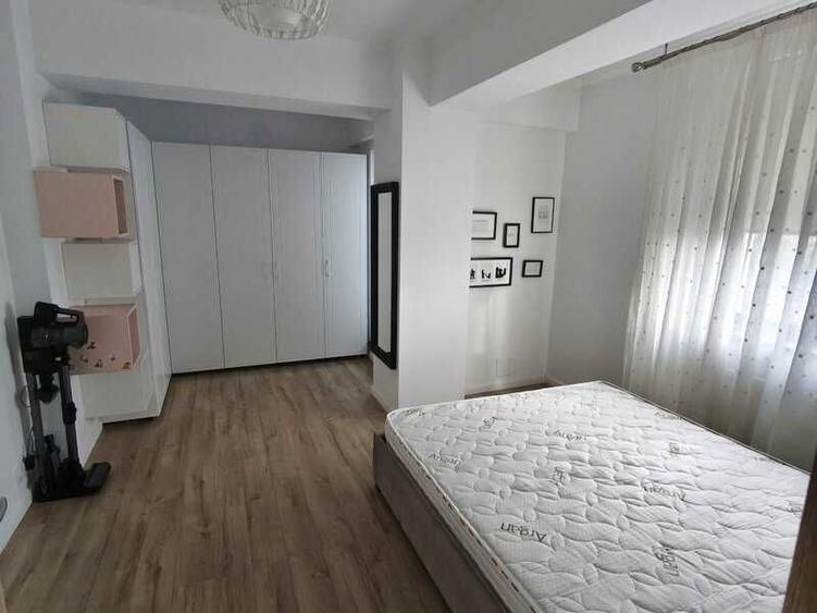 Apartament cu 2 camere semidecomandat în Dămăroaia