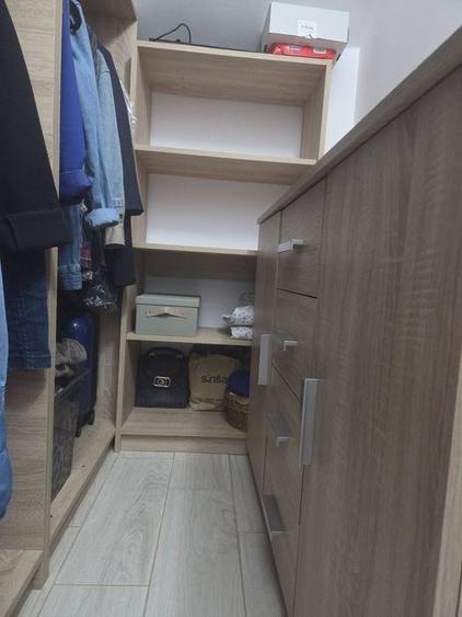 Garsonieră decomandată, mobilată în Valea Adâncă