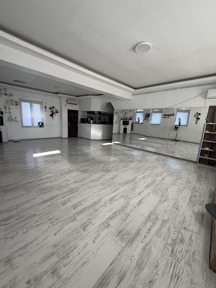 Casă cu Teren 1500 Mp în Nicolae Grigorescu