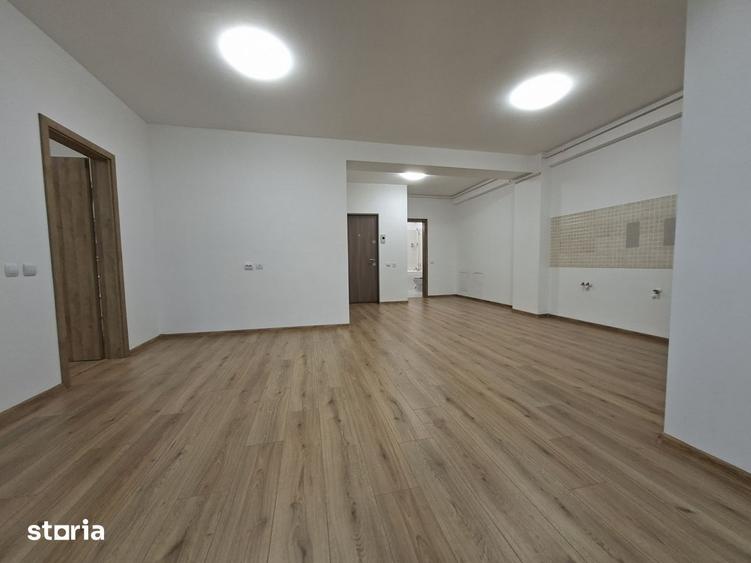 Apartament cu 2 camere semidecomandat în Apărătorii Patriei