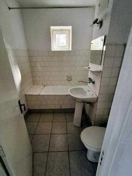 Apartament cu 3 camere decomandat în Popoveni