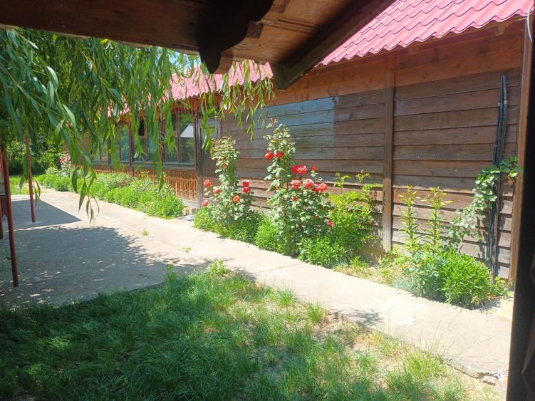 Casă cu 4 camere în Verșeni