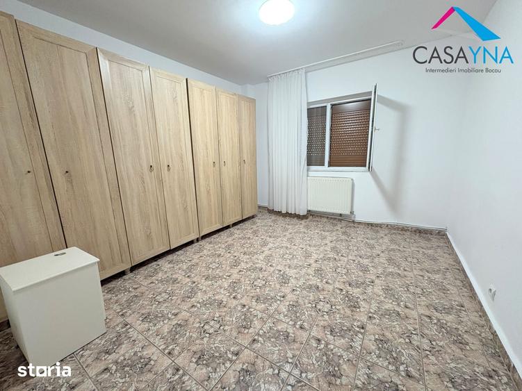 Apartament cu 3 camere decomandat în Mioriței