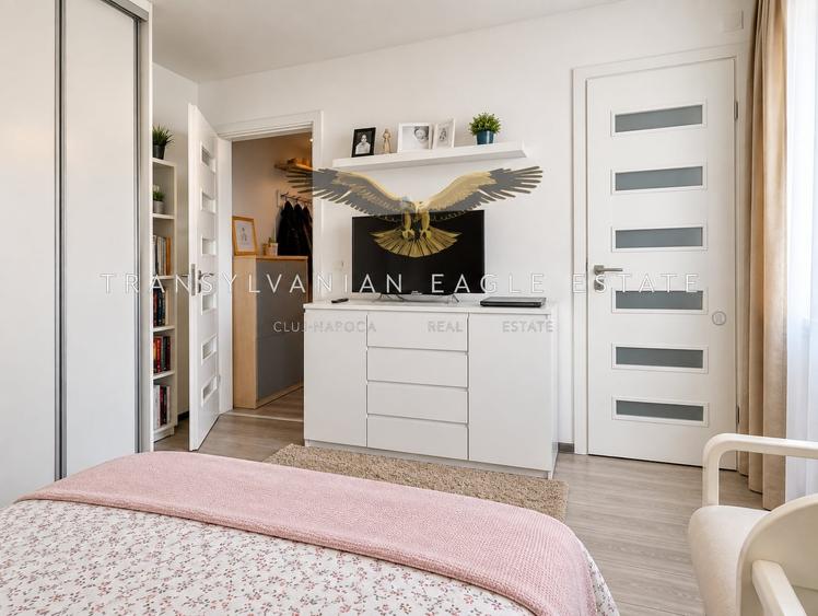 Apartament cu 3 camere semidecomandat, mobilat în Mărăști