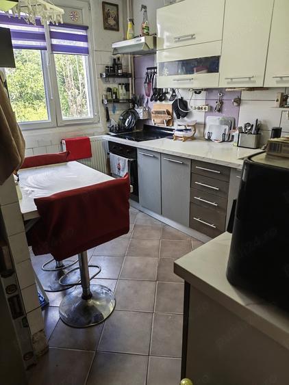 Apartament cu 2 camere decomandat în Drumul Taberei