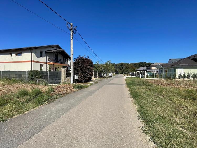 Teren Construcții intravilan de 1008 mp, în Moara Vlăsiei
