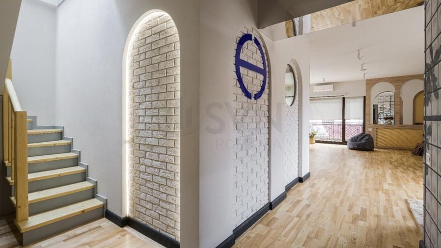 Apartament cu 4 camere decomandat, mobilat în Primăverii