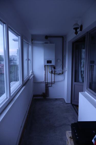Apartament cu 3 camere semidecomandat în Lujerului